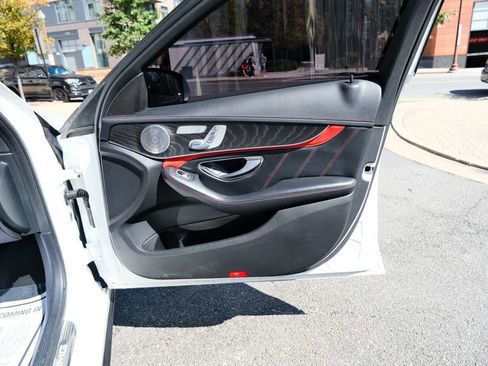 Used 2016 Mercedes-Benz C 63 AMG S image 34