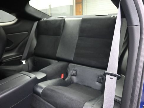 Used 2025 Toyota GR86 Premium RWD image 28