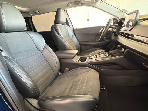 Used 2024 Mitsubishi Outlander SE FWD image 26