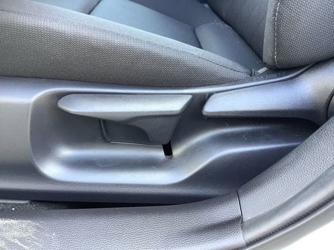 Used 2025 Toyota Corolla LE image 13