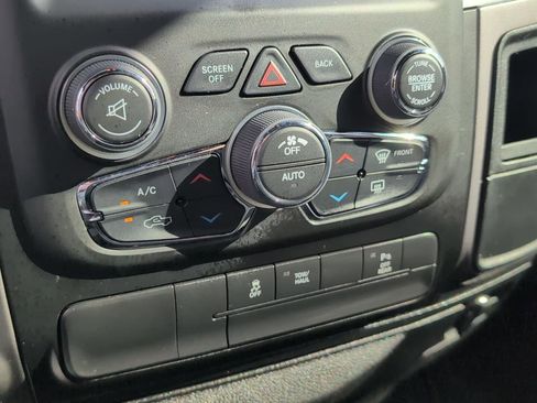 Used 2022 RAM 1500 Classic Warlock image 28