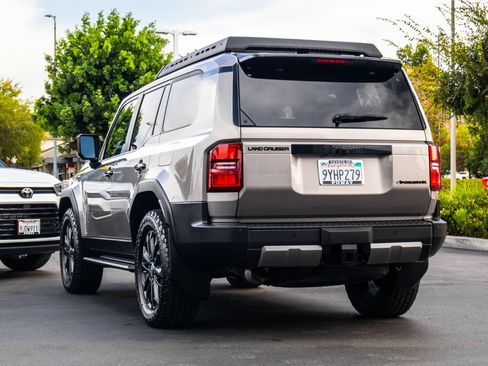 Used 2026 Toyota Land Cruiser w/ Premium Package AWD/4WD image 12