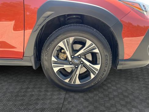 Used 2024 Subaru Crosstrek 2.0i Premium AWD/4WD image 14