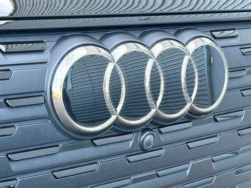 Used 2023 Audi Q4 e-tron Premium Plus w/ Premium Plus image 45