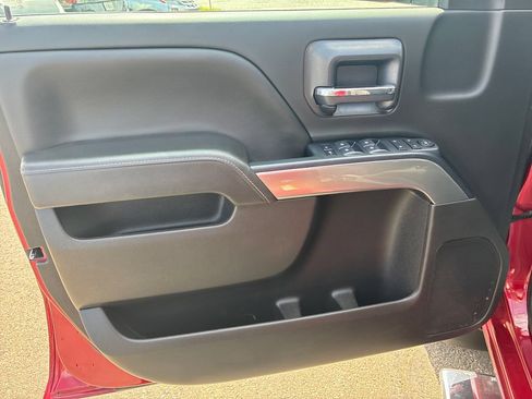 Used 2019 Chevrolet Silverado 1500 LT w/ All Star Edition AWD/4WD image 12