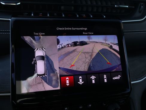 Used 2024 Jeep Grand Cherokee L Limited w/ Luxury Tech Group II image 45