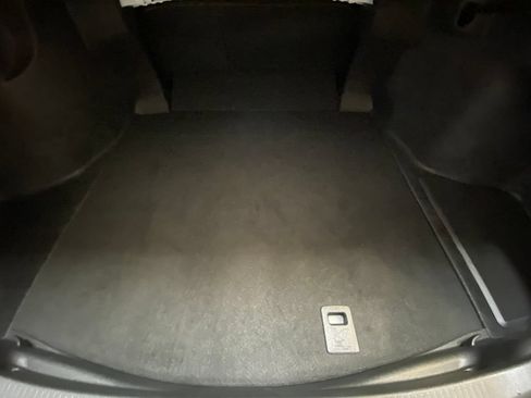 Used 2025 Toyota Camry SE w/ Convenience Package FWD image 29