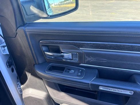 Used 2017 RAM 1500 Limited image 45