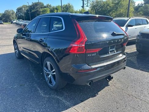 Used 2018 Volvo XC60 T6 Momentum w/ Convenience Package AWD/4WD image 2