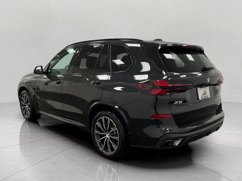 Used 2026 BMW X5 xDrive40i AWD/4WD image 9
