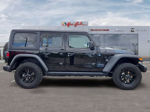 Used 2025 Jeep Wrangler Unlimited Sport S 4xe AWD/4WD image 6