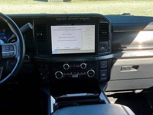 Used 2024 Ford F250 Lariat image 6