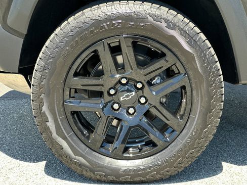 Used 2023 Chevrolet Colorado Trail Boss w/ LPO, Skid Plate Package AWD/4WD image 33
