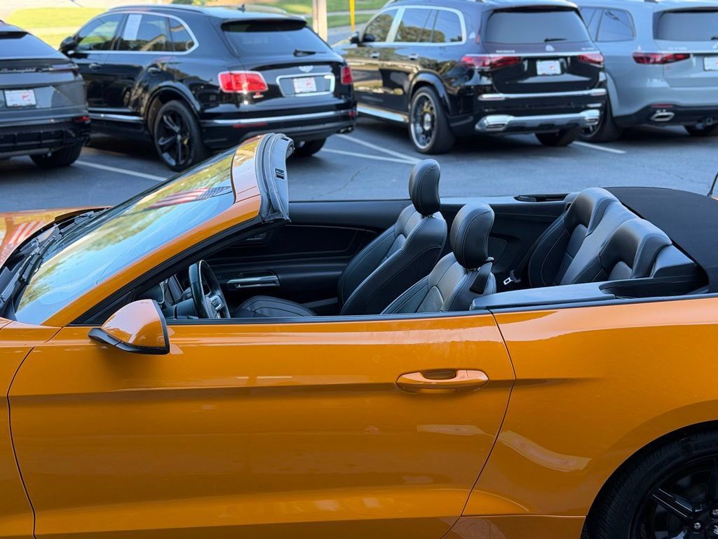 Used 2018 Ford Mustang GT Premium w/ Equipment Group 401A RWD image 50