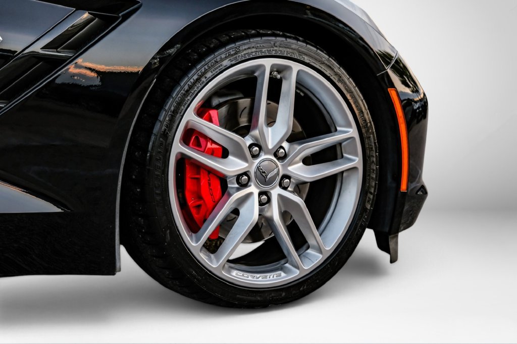 Used 2014 Chevrolet Corvette Stingray Coupe RWD image 40