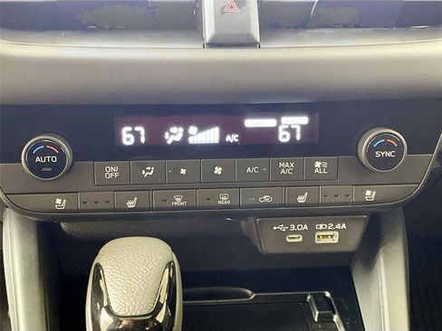 New 2026 Subaru Outback Touring XT image 9