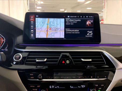 Used 2022 BMW 540i xDrive w/ Executive Package image 34