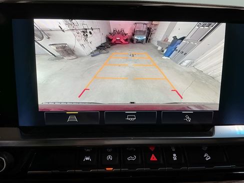 Used 2023 Chevrolet Silverado 1500 RST image 19