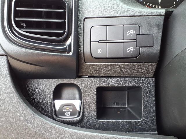 Used 2025 RAM ProMaster 2500 w/ Convenience Group FWD image 12