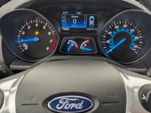 Used 2015 Ford Escape SE w/ Equipment Group 201A image 20