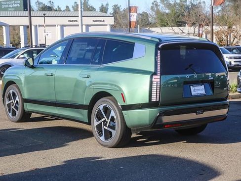 New 2026 Hyundai Ioniq 9 Calligraphy image 2