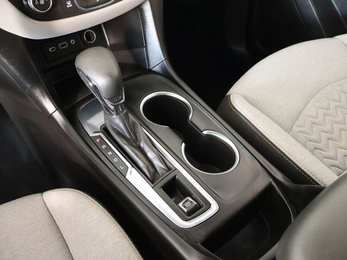 Used 2022 Chevrolet Equinox LT FWD image 7