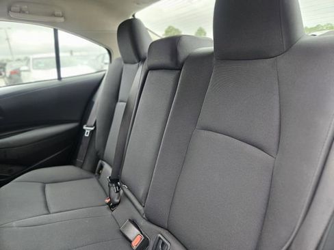 Used 2023 Toyota Corolla LE image 25