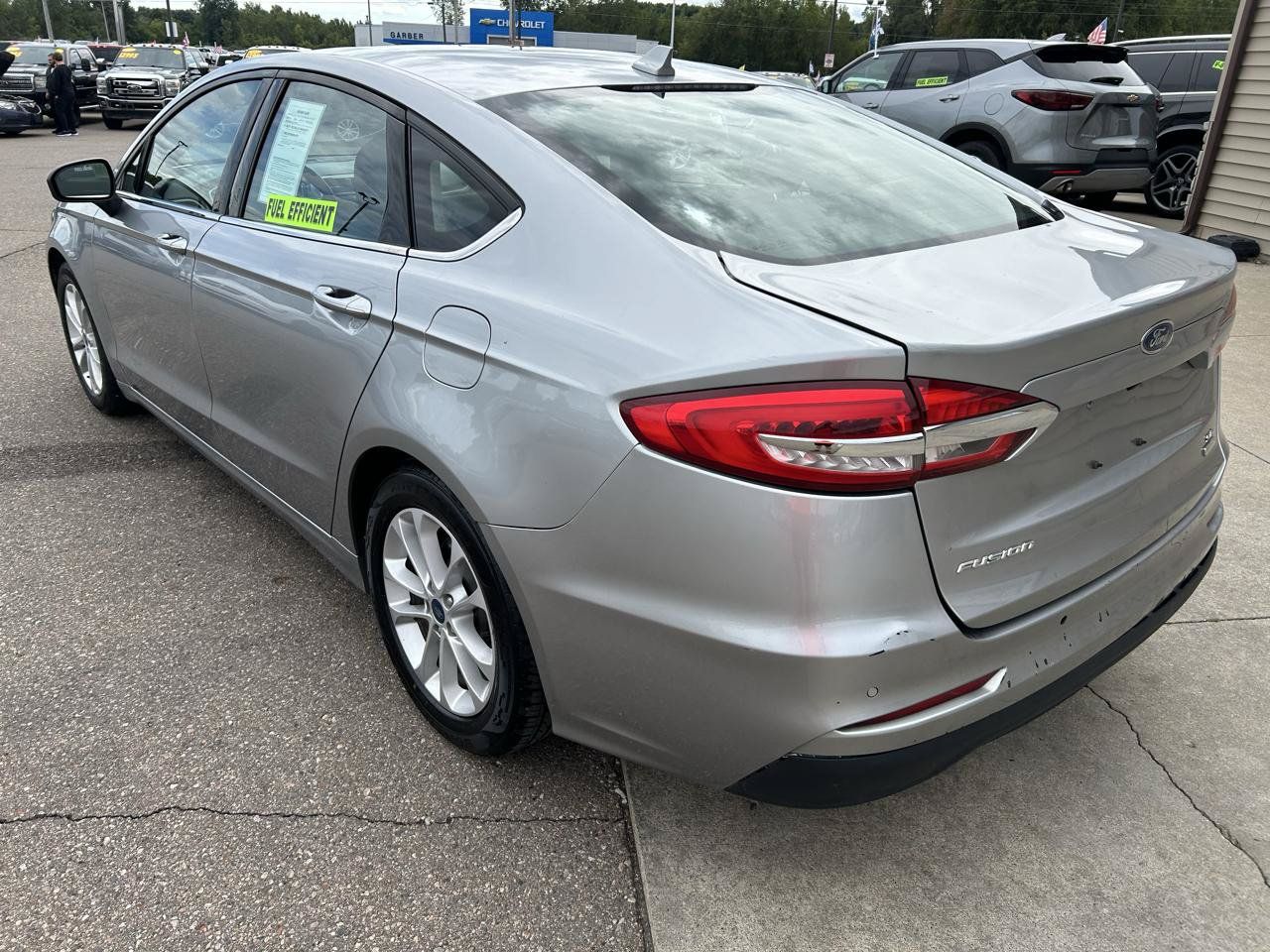 Used 2020 Ford Fusion SE FWD image 7