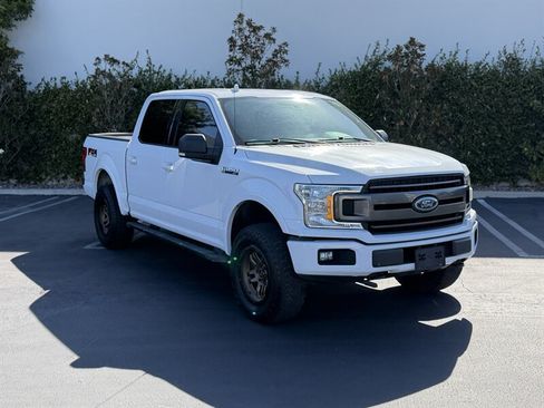 Used 2018 Ford F150 XLT w/ Equipment Group 302A Luxury AWD/4WD image 5