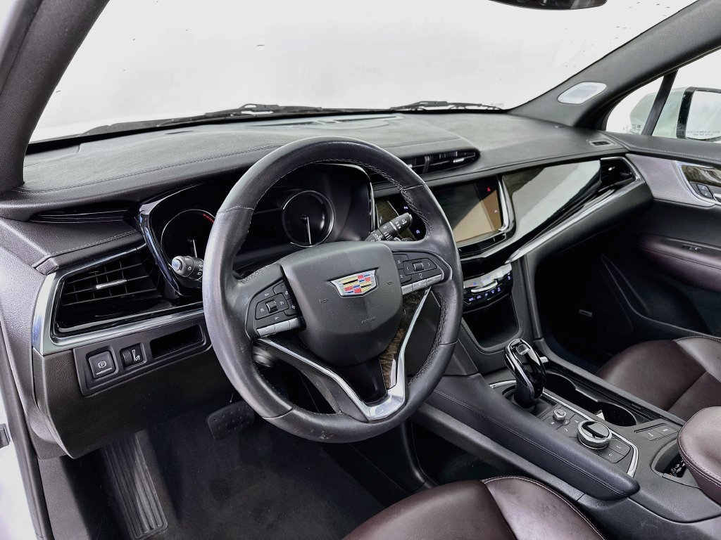 Used 2022 Cadillac XT6 Premium Luxury FWD image 9