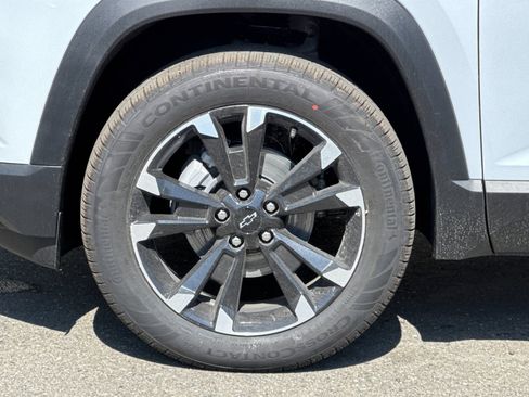 New 2026 Chevrolet Equinox RS FWD image 30