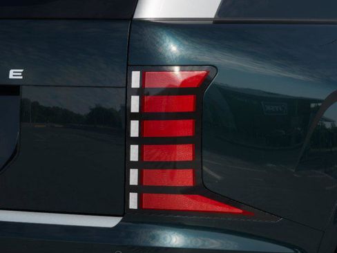 New 2026 Hyundai Palisade Calligraphy FWD image 10