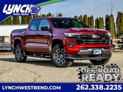 Used 2023 Chevrolet Colorado Z71 w/ Z71 Convenience Package 2