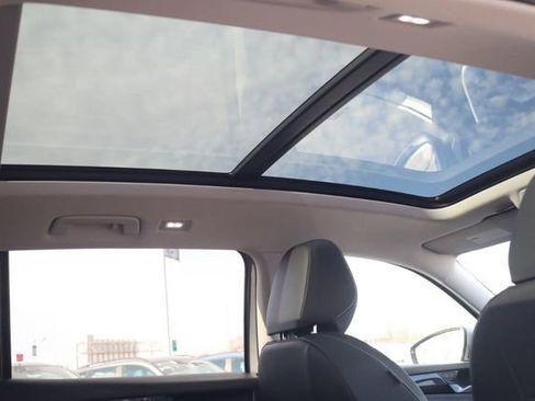 New 2026 Volkswagen Tiguan SE AWD/4WD image 21