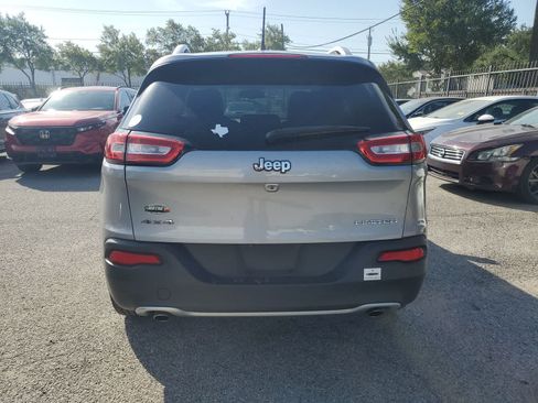Used 2014 Jeep Cherokee Limited AWD/4WD image 5