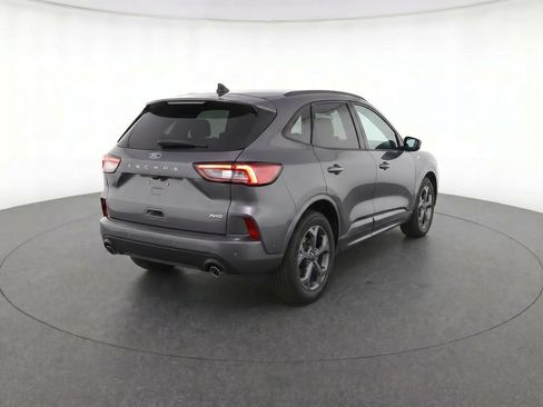 Used 2024 Ford Escape ST-Line AWD/4WD image 4