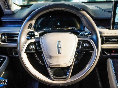 Used 2023 Lincoln Aviator Reserve w/ Equipment Group 201A RWD image 13
