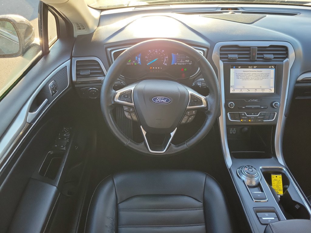 Used 2019 Ford Fusion SEL FWD image 11