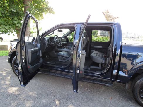 Used 2025 Ford F150 XLT w/ Equipment Group 303A High AWD/4WD image 26