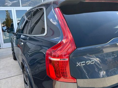 Used 2021 Volvo XC90 T6 Inscription w/ Lounge Package AWD/4WD image 6