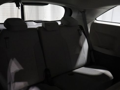 Used 2021 Toyota Sienna LE image 20