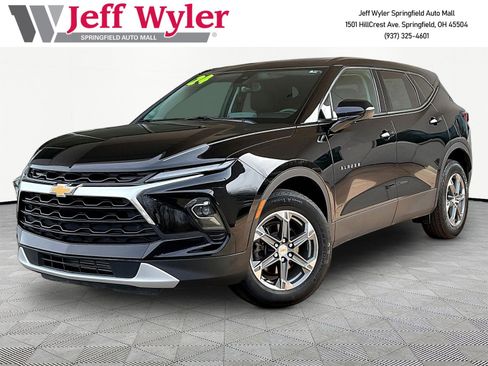 Used 2024 Chevrolet Blazer LT w/ Driver Confidence Package FWD image 1