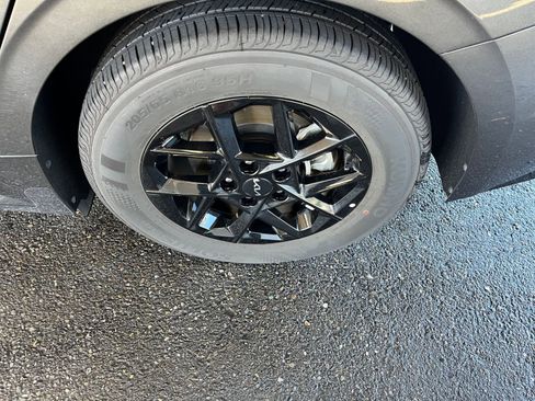 Used 2025 Kia K5 LXS image 31