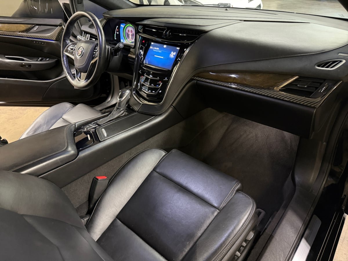 Used 2014 Cadillac ELR w/ Luxury Package FWD image 21