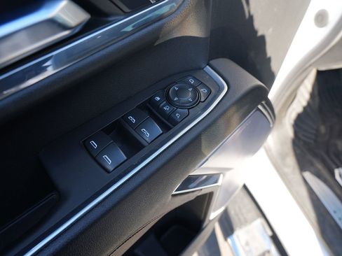 Used 2024 Chevrolet Silverado 3500 High Country w/ High Country Premium Package image 17