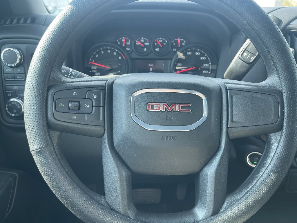 Used 2025 GMC Sierra 1500 Pro w/ Graphite Edition AWD/4WD image 12
