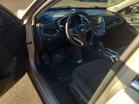 Used 2024 Chevrolet Malibu LT image 10