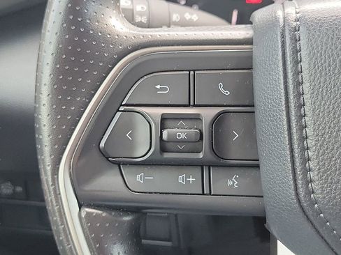 Used 2025 Toyota Tundra SR5 w/ SR5 Convenience Package image 25