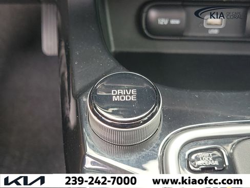 Certified 2022 Kia Seltos SX AWD/4WD image 29