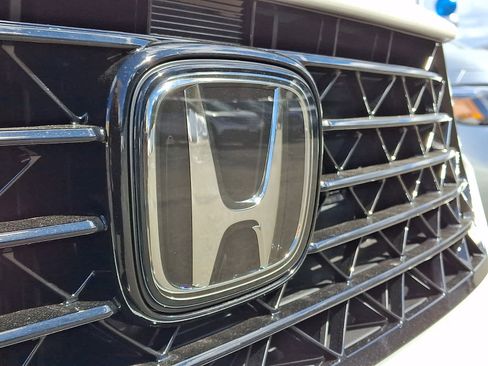 New 2026 Honda Accord LX image 5